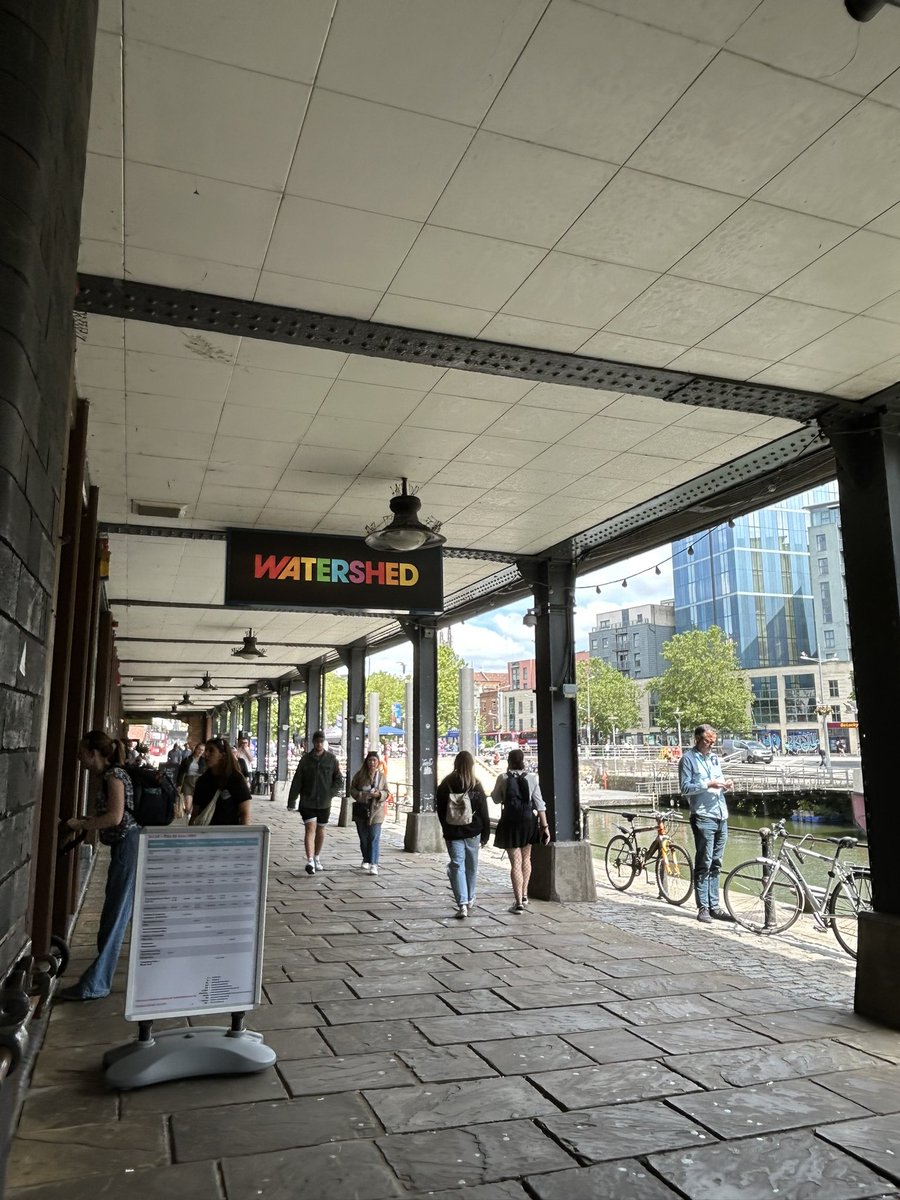 Insight HRC tweet media