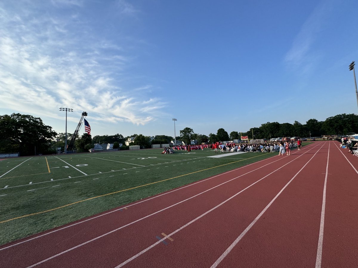 EPHSCrusaders's tweet image. Congratulations to the graduates of Elmwood Park Memorial HS. #2024 #graduates #EP #crusaders