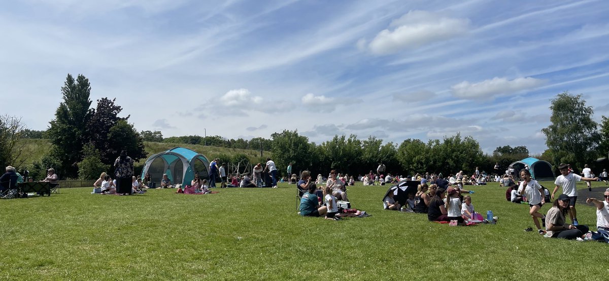 We love Sports Day at Puriton! Teamwork all the way!

Well done to Blackdown House for winning this year. 

Thank you to all of the friends and family who came to support and join us for the picnic lunch!