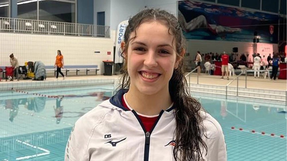 Laura Cabanes, campeona de España absoluta en 400 estilos.
La daimieleña ha pulverizado su marca personal con 4:39.99, batiendo por diez segundos a Mireia Belmotne, que ha sido tercera. La mínima olímpica es de 4:38.53
📷INFO| <a href="/diariolatribuna/">La Tribuna</a> 👇

latribunadeciudadreal.es/noticia/zedab8…