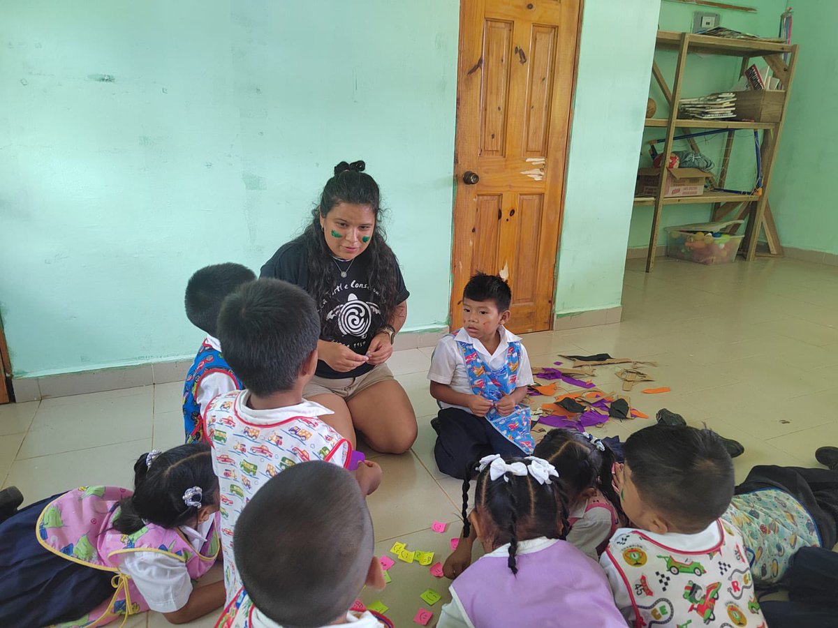 Seguimos con las actividades en honor a las maravillosas tortugas marinas. ¡Y qué mejor manera que compartiendo con el futuro de Drago y Bocas del Toro!💚🐢💚 Por un mundo lleno de tortugas marinas 😃
