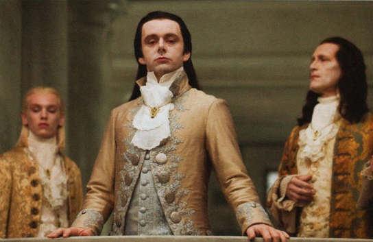 AwesomeCodeClub's tweet image. Me watching big tech channels fighting while the video I spent days making barely reaches 10k views.