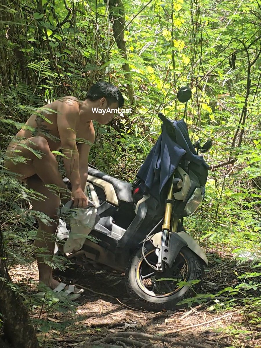 หลงทาง | WayAmLost tweet media