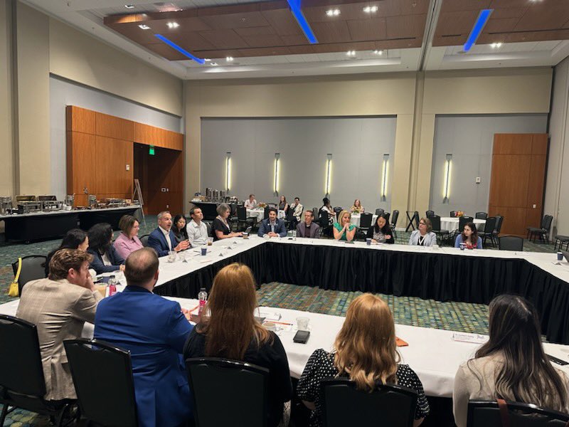 CooperVision's tweet image. We had a great time this morning at our Best Practices Media Roundtable. Thanks to our trade and media partners who joined us to learn more about our 2024 honorees. Learn about the program: coopervision.com/practitioner/b… #OptometrysMeeting