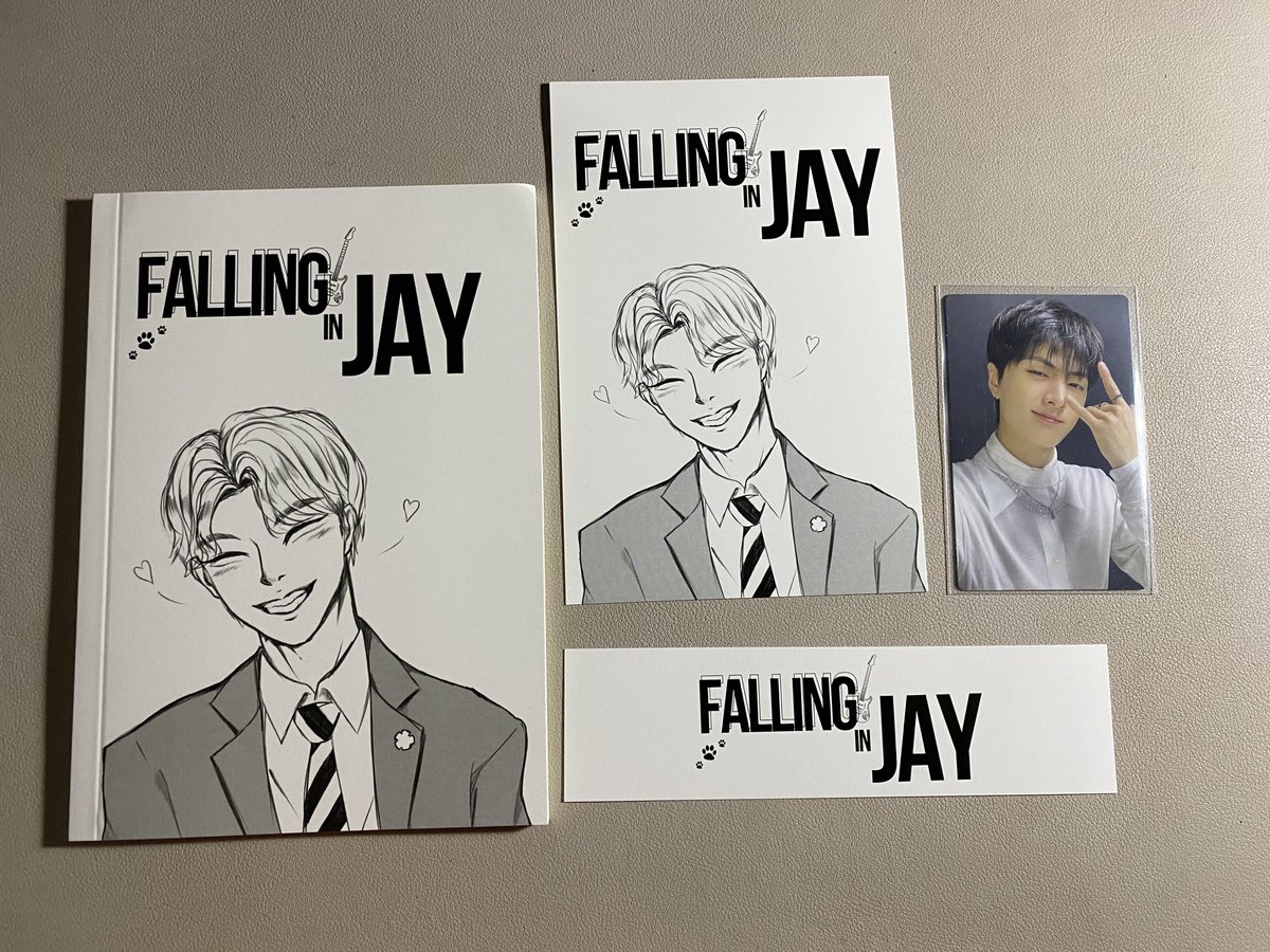 _02pjslv's tweet photo. ๐ @BLUEJAYS_PH
helloo! my falling in jay book (by @myxjland ) is here na! thank you sm po for hosting the group order ๐ i was bawling my eyes out na while reading it ๐ฅน
#jowimails https://t.co/HMdhFzPXjU