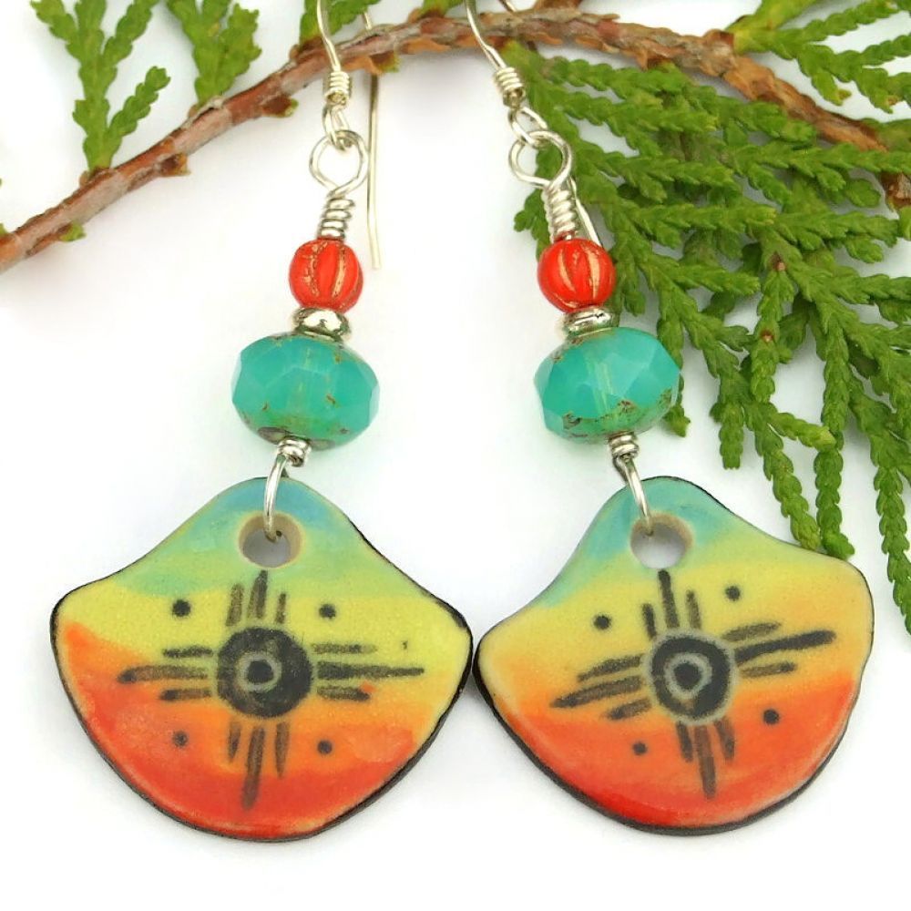 ShadowDogDesign's tweet photo. Colorful Hand-painted Ceramic #Sun Symbol #Earrings w/ Czech Glass! via @ShadowDogDesign #ShopSmall #Southwest #SunSymbol #SunEarrings https://t.co/t0QpvSFRPp https://t.co/K1JixHJqiq
