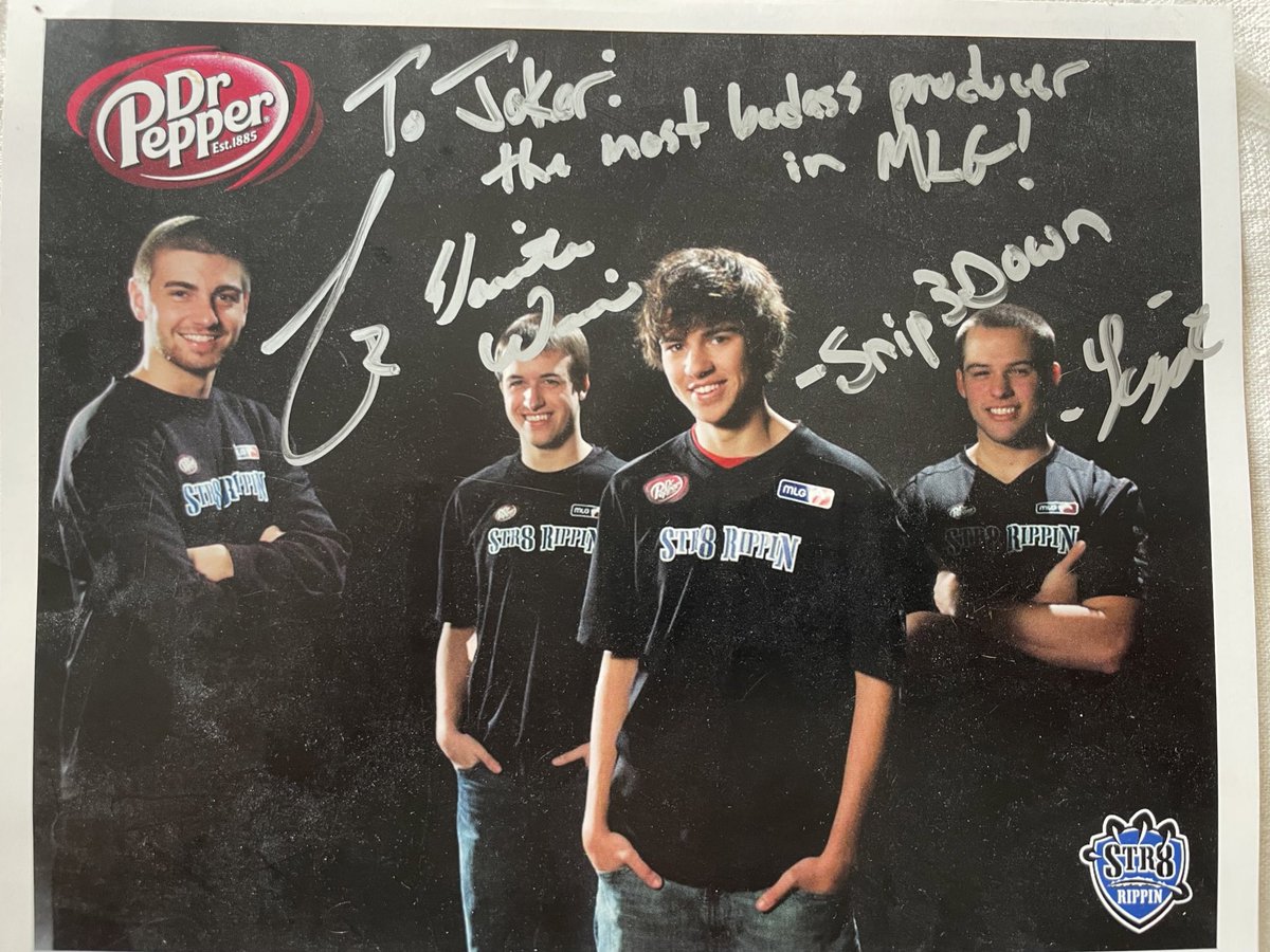 JokrCantSpell tweet media