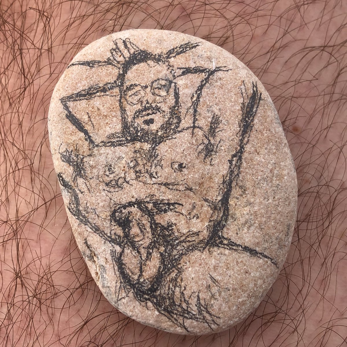 garadraw's tweet photo. Miniature drawing on a stone with pencil
Inspired by @o__gravador
#eroticportrait #dickportrait #gayhairymen #hairyman #gorgeousman #maleart https://t.co/N2LMAleJ0t