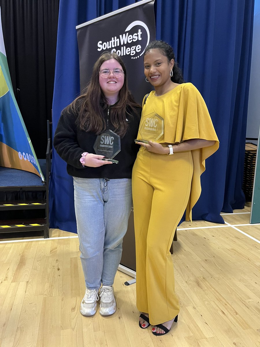 ColeFey's tweet image. The @swccollege Celebration of Success is always a wonderful event to celebrate some of the amazing achievements of students ❤️. A huge thank you to Jane, for being the guest speaker today. She caught me off guard, her words made me 🥹🫶🏽. Proud of team #CCLD 👏🏽!