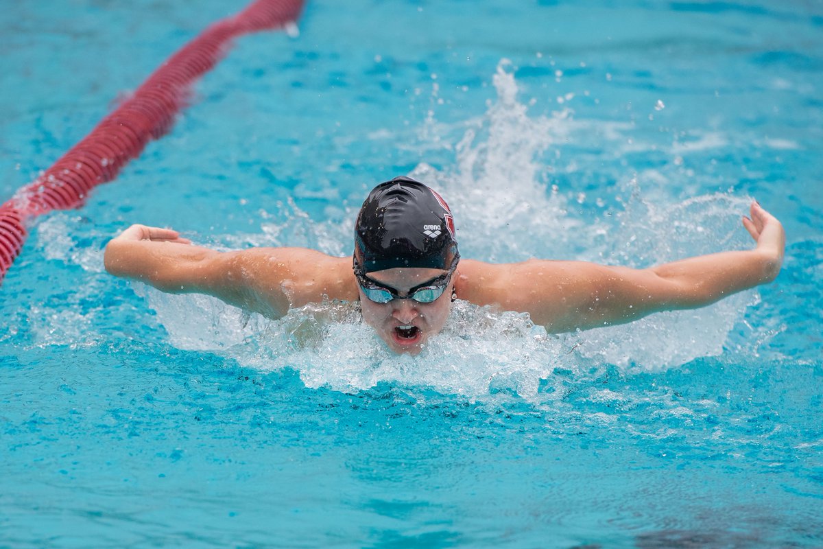 We're sending THREE to tonight's 200 fly semifinals! 🌲

Lucy Bell (2:09.07) and Caroline Bricker (2:09.12) both post LTBs to earn second swims while Charlotte Hook rounds out the top ten with a 2:09.80!

#GoStanford | #SwimTrials24
