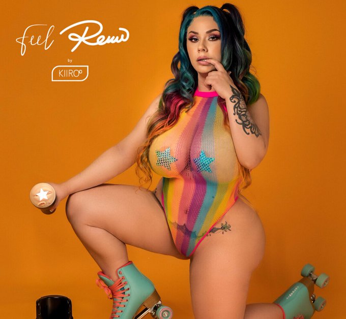 Ever wonder what it&rsquo;s like to be with me ? 😈 my 🐱 replica available now! 🔗 in comments 🤪 https://t.c