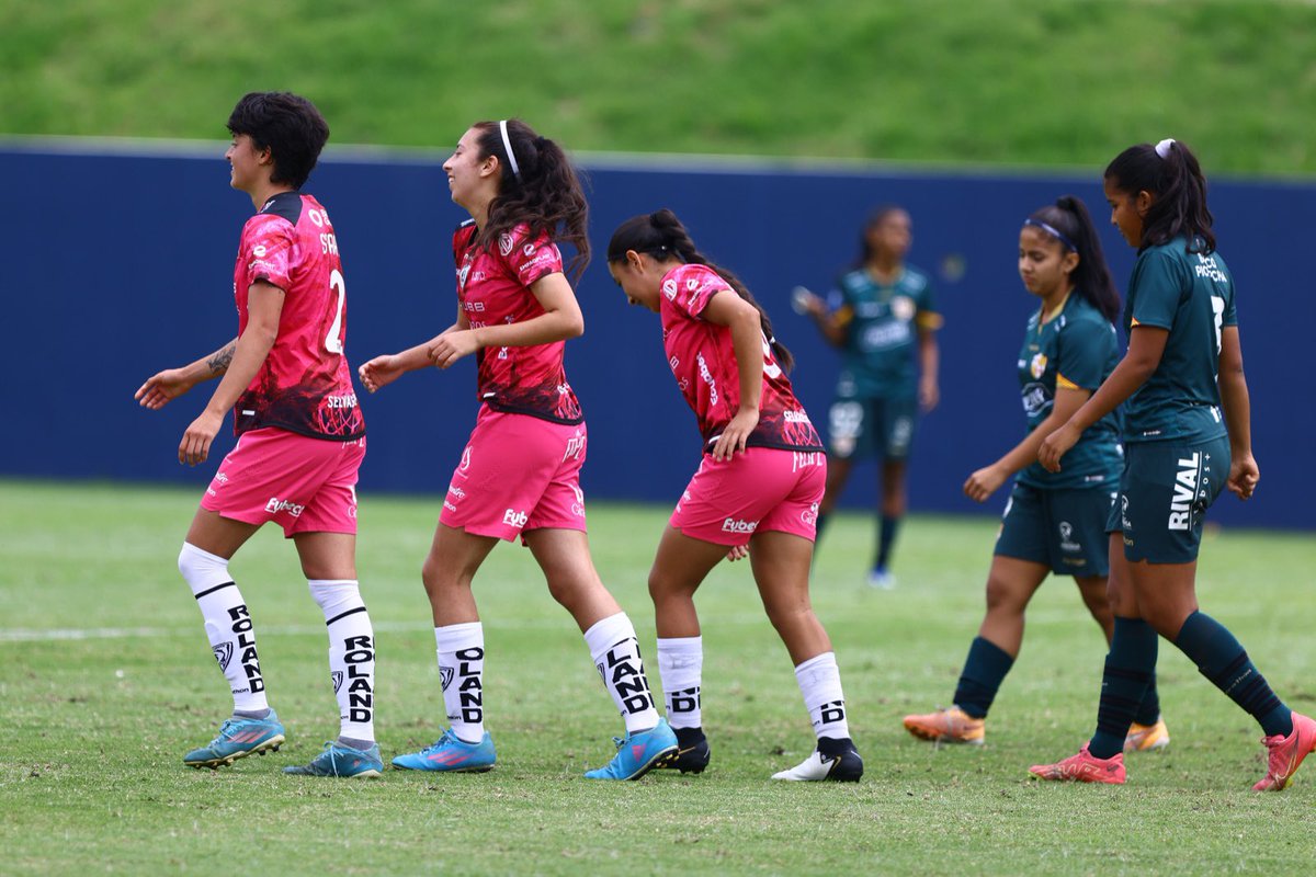 DragonasIDV's tweet photo. #SuperLigaFEF | ST ⏱️ Goooooooooooooool de
Camila Paladines
María Bravo
#DragonasIDV 7 - #Toreras 1 https://t.co/6dVbBU1Ipa