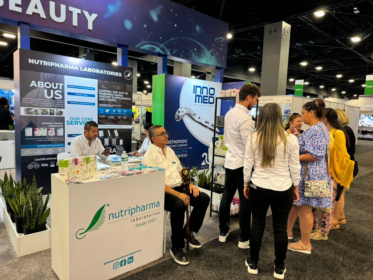 PROCOLOMBIACO's tweet image. ⚕️First day in @FIMEShow at the @TheMiamiBeachCC, where 8 #ColombianOrigin companies are showcasing #TheCountryOfBeauty’s 🇨🇴 excellence in medical devices and healthcare solutions to over 15,000 healthcare visitors. #FIME2024 #ColombianInnovation #GlobalHealth