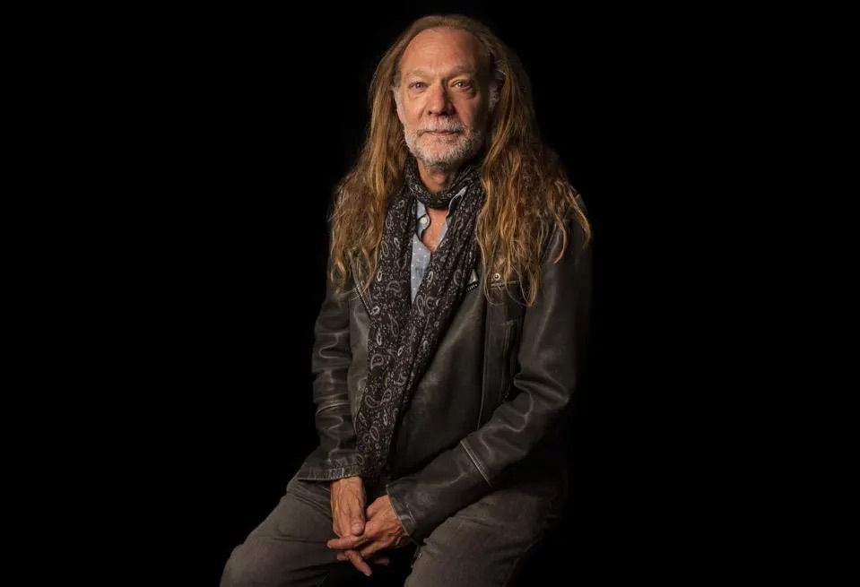 This is KILLER!☠️🔥

Gregory Nicotero <a href="/G_Nicotero/">Greg Nicotero</a> joins Killer Shorts jury!

Executive Producer of <a href="/Shudder/">Shudder</a>'s <a href="/CreepshowTv/">CreepshowTVSeries</a> horror anthology series and primary director on <a href="/TheWalkingDead/">The Walking Dead</a> wants to read your horror short scripts. Submit now via <a href="/Coverfly/">Coverfly</a>

#screenwriting #horrorfam