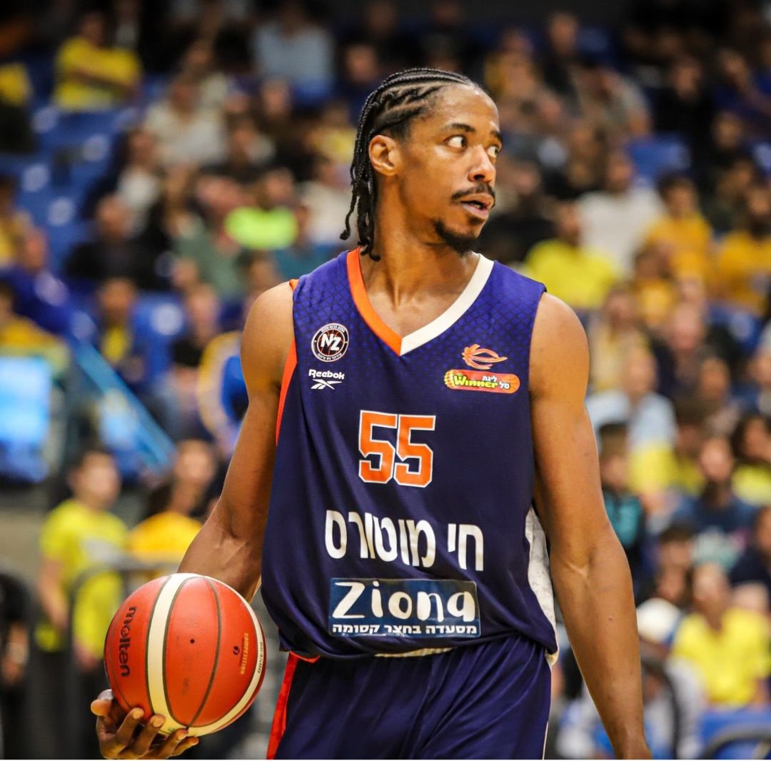 Jerome Meyinsse <a href="/y2jerome/">Jerome Meyinsse</a> es nuevo jugador de Mets de Guaynabo en el <a href="/bsnpr/">Baloncesto Superior Nacional 🏀🇵🇷</a> de Puerto Rico (ingresa sustituyendo a Ismael Romero que se une a la selección), llega tras defender a <a href="/ironinessziona/">Ironi Ness Ziona</a> de la <a href="/WinnerLeague/">Winner League</a> de Israel