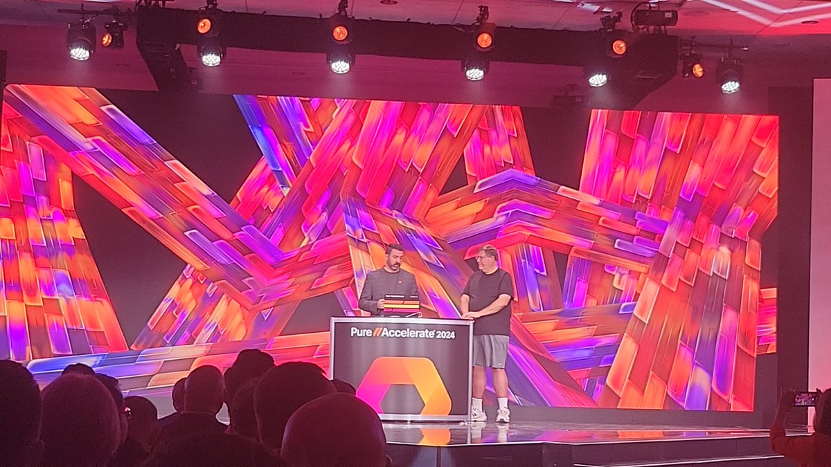 Roger Boss tweet media