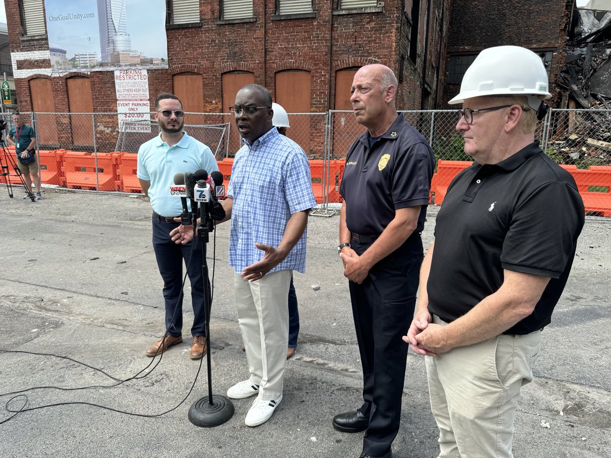 Mark Sommer tweet media