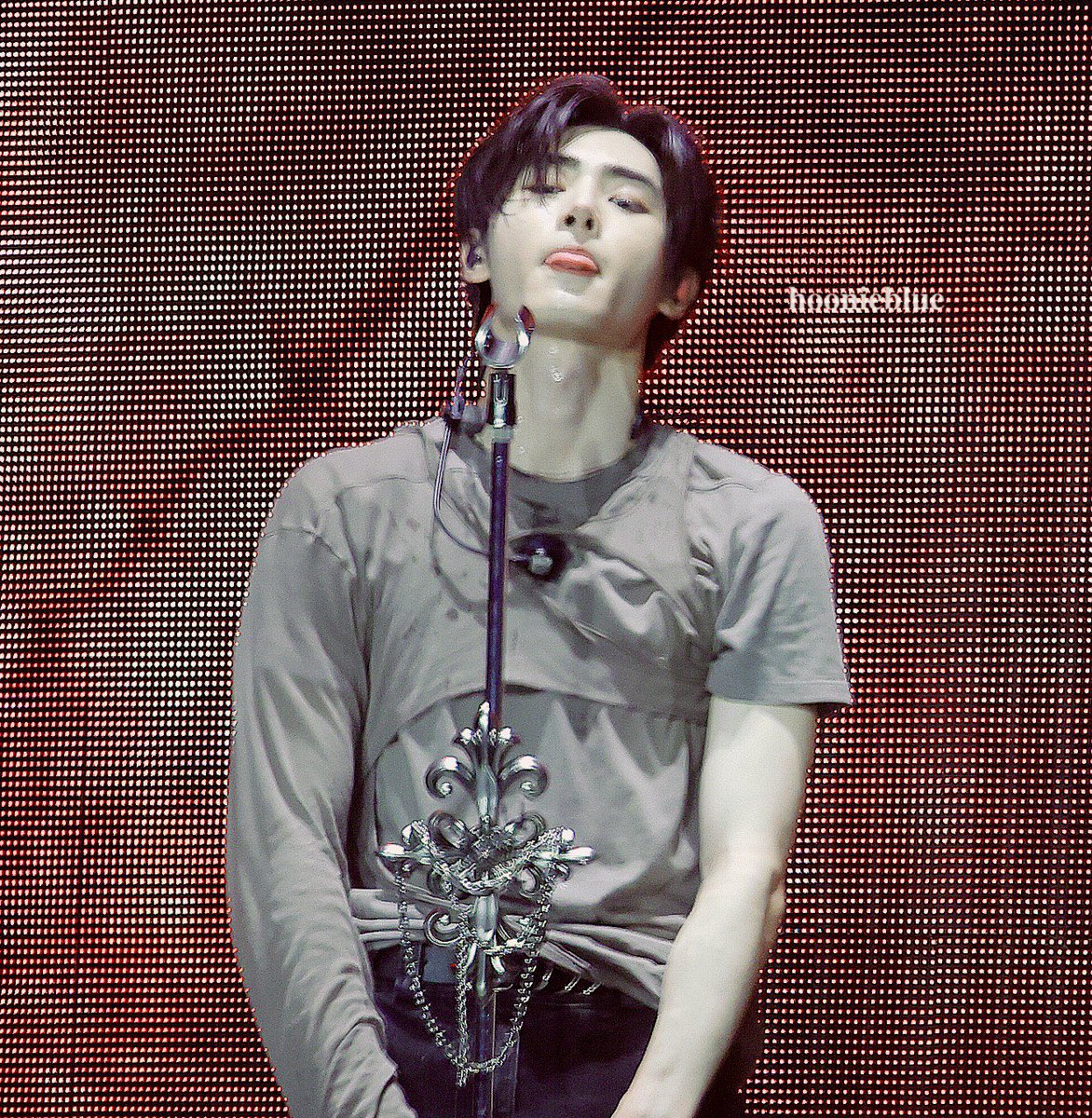 240616 WVSCON 🎙

😌😛

#ENHYPEN #SUNGHOON #엔하이픈 
#성훈 #ソンフン <a href="/ENHYPEN_members/">ENHYPEN</a>