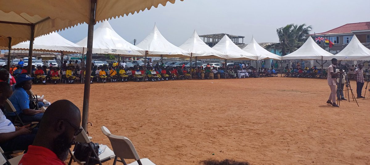 kobengkyereh's tweet photo. As the community engagement continues at Jamestown MantseAgbonaa to mark #WADCL, the key principle remains seeking the #bestinterest of the child in all we do
#HazardousEmployment & #ExploitativeChildLabour hurts a child's proper devt
#SDGs
.@WorldCocoa
.@GPforEducation
.@USAID https://t.co/hlSGf38qHz