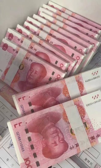baihushen's tweet photo. 一手源头，做的就是真钞！包过验钞机，不去银行和大批量使用现金完全没有一点问题，量大可谈比例。置顶看联系方式。 #钞票 #现金 #美元 #人民币 #高仿 https://t.co/aoXvxf3Ob3