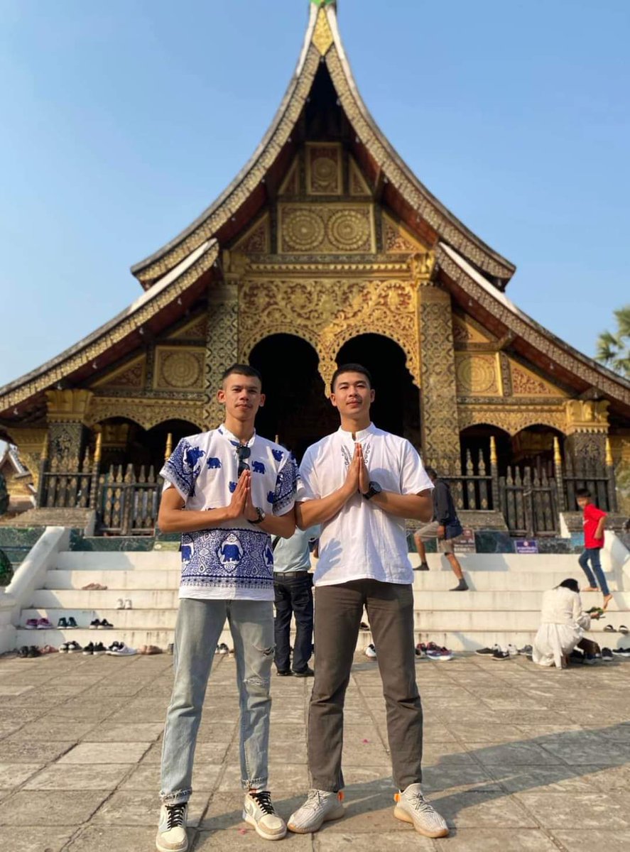 ມີຄິບ້ດີ້ສອງຄົນນີ້ຊັກວາວ