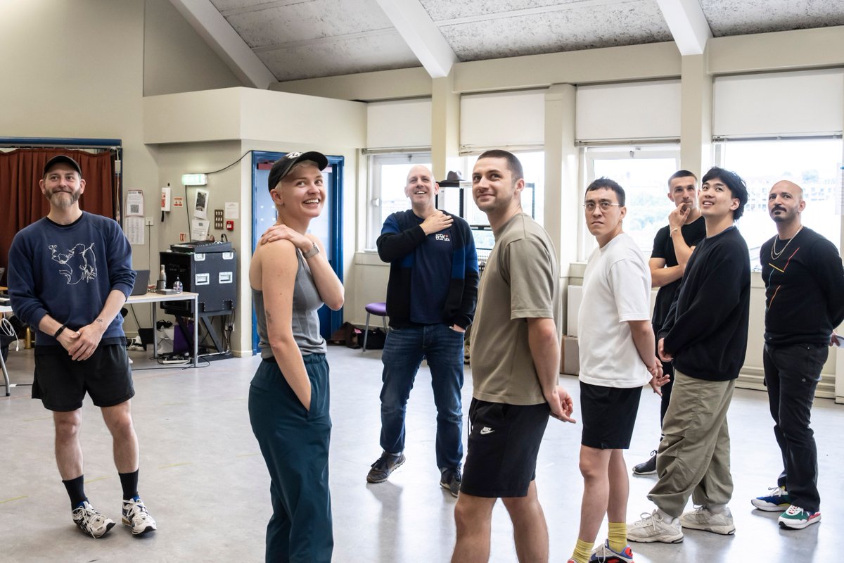 Crucible Theatre tweet media