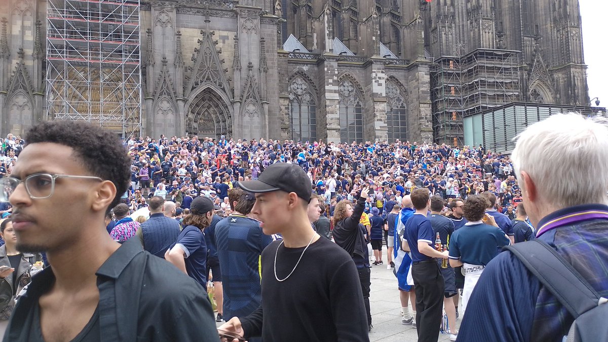 Köln. Spot the Suisse.