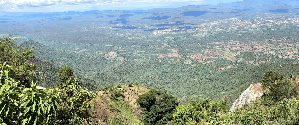 EastAfricanSC's tweet image. Beautiful landscapes in Eldoret 📸😍
.
#eastafricansafariclassic #miniclassic #twendeclassic #homeofchampions #eldoret #kenya