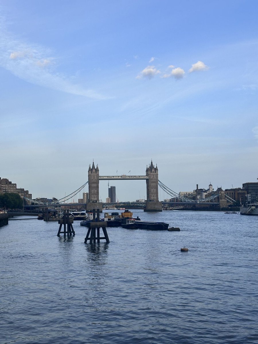 Our Contact Centre Manager, Emily &amp; Quality Assurance Manager, Holly are back from their trip to the UK National Contact Centre Awards!

<a href="/BlumeUK/">Blume</a> were invited to the event courtesy of <a href="/evaluagent/">evaluagent</a>

Thanks for having us &amp; congrats to this years winners!
#ukncca #blume #evaluagent