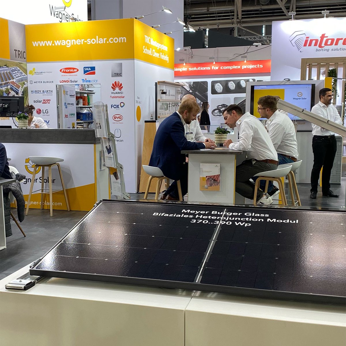 Intersolar Europe 2024 ☀️
Ab heute sind unsere Kolleg*innen an unserem Messestand Halle A6, Stand 118. in München vor Ort! 💼
Wir freuen uns auf einen persönlichen Austausch. 🙂
intersolar.de/ausstellerlist…
#wagnersolar #intersolar #münchen #solarenergie #messe