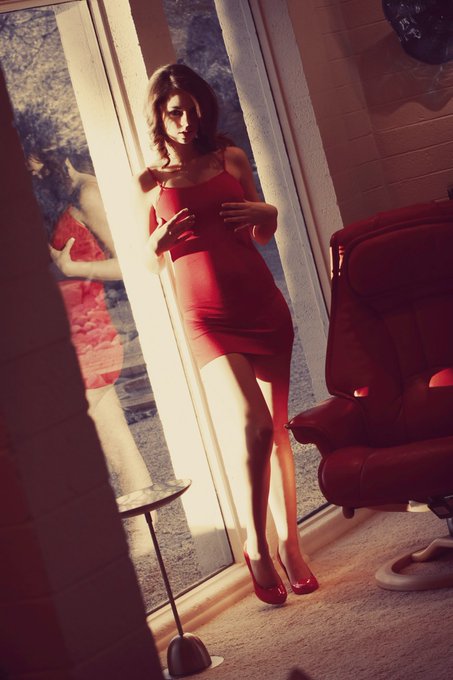 Adventure calls, and I must go. 🚀🌍  Studio @ModelsOfTYM  Production @TheEmslieAgency  Community @Follw_Official  🔗<a class="tags" href="/tag/modelsoftym">@modelsoftym</a>