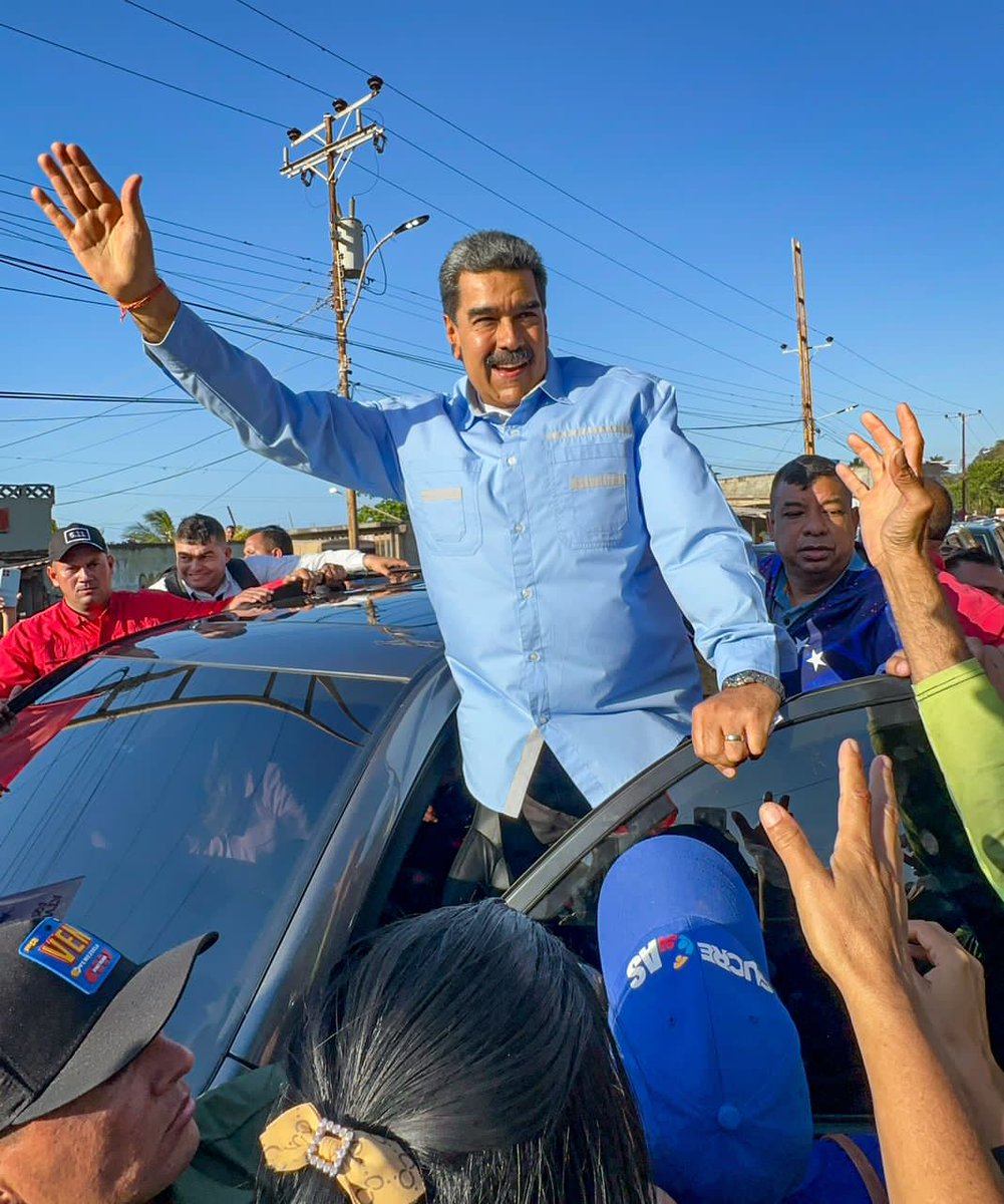 #19Jun  🇻🇪 📢 ¡ETIQUETA DEL DÍA! ▶️

#ElTipoEsNico

¡Venezuela sabe lo que quiere! ❤️