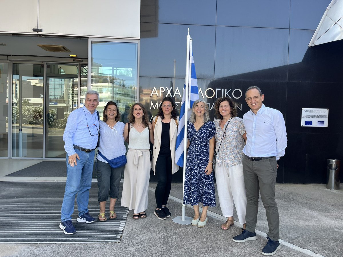 En el marco <a href="/EUErasmusPlus/">Erasmus+</a> &amp; <a href="/CampusIberus/">Campus Iberus</a> estamos compartiendo propuestas de investigación, docencia y movilidad junto al equipo de <a href="/upatras/">University of Patras</a> 🇬🇷Seguiremos creando caminos de trabajo conjunto sobre interculturalidad, Derechos Humanos y convivencia. ¡Gracias por vuestra acogida!