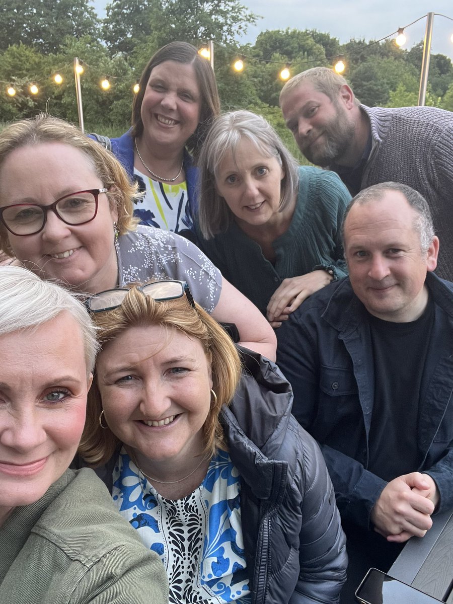 Pulling together, sharing a common direction, lifting each other, willing to accept help as well as giving, encouraging… the <a href="/extoltrust/">Extol Trust</a> team🌟 Thankful for the opportunities we have for development and reflection #leadershipmatters <a href="/deville_julie/">Julie Deville</a> #honk <a href="/Andy__Buck/">Andy Buck</a> <a href="/LshipMatters/">Leadership Matters</a>