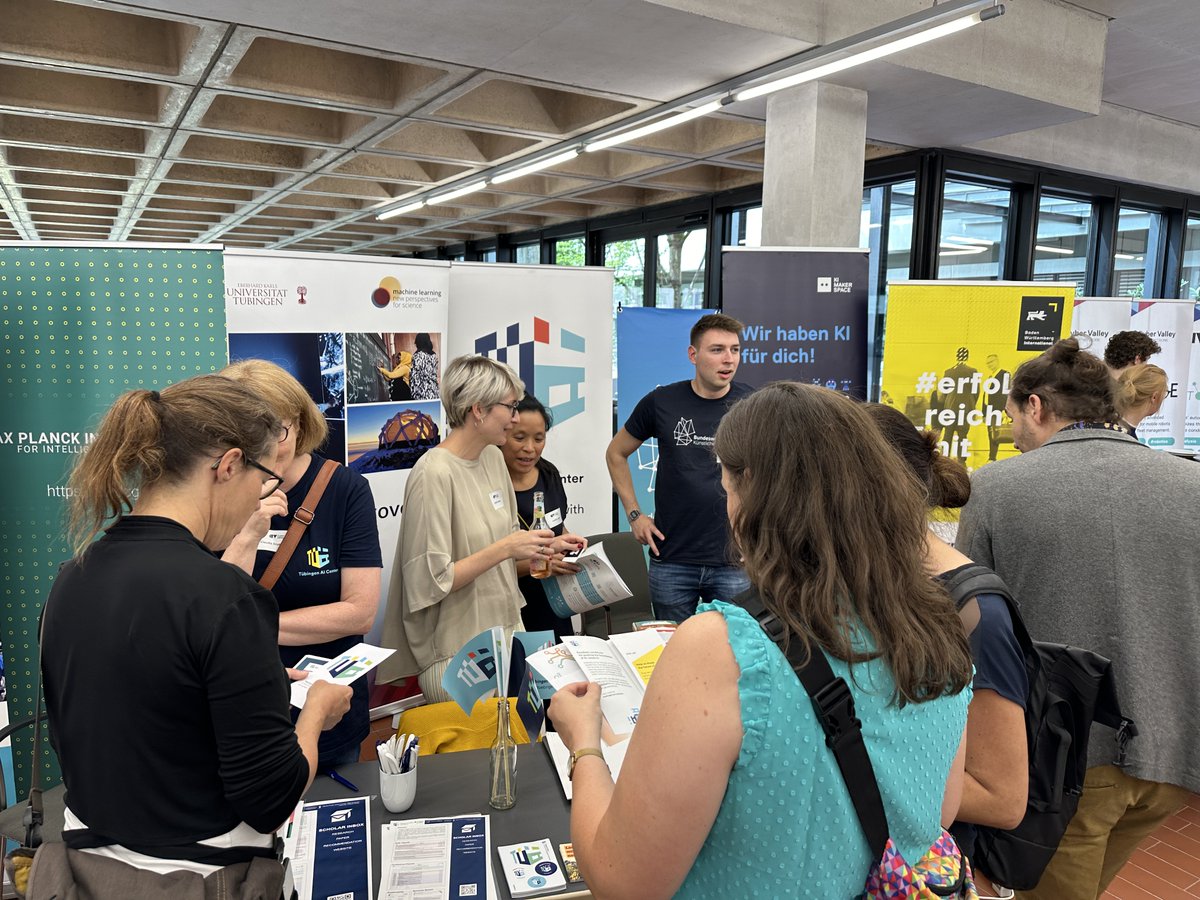 MPI_IS's tweet image. Today, we and many other players such as the #Tübingen #AI Center, our #IMPRSIS, #Fraunhofer_IPA, @BW__i participated in @Cyber_Valley Days, a program to foster entrepreneurship &amp;amp; scientific innovation originating from #TheLänd. It was quite a crowd!  cyber-valley.de/en/pages/cyber… #KI