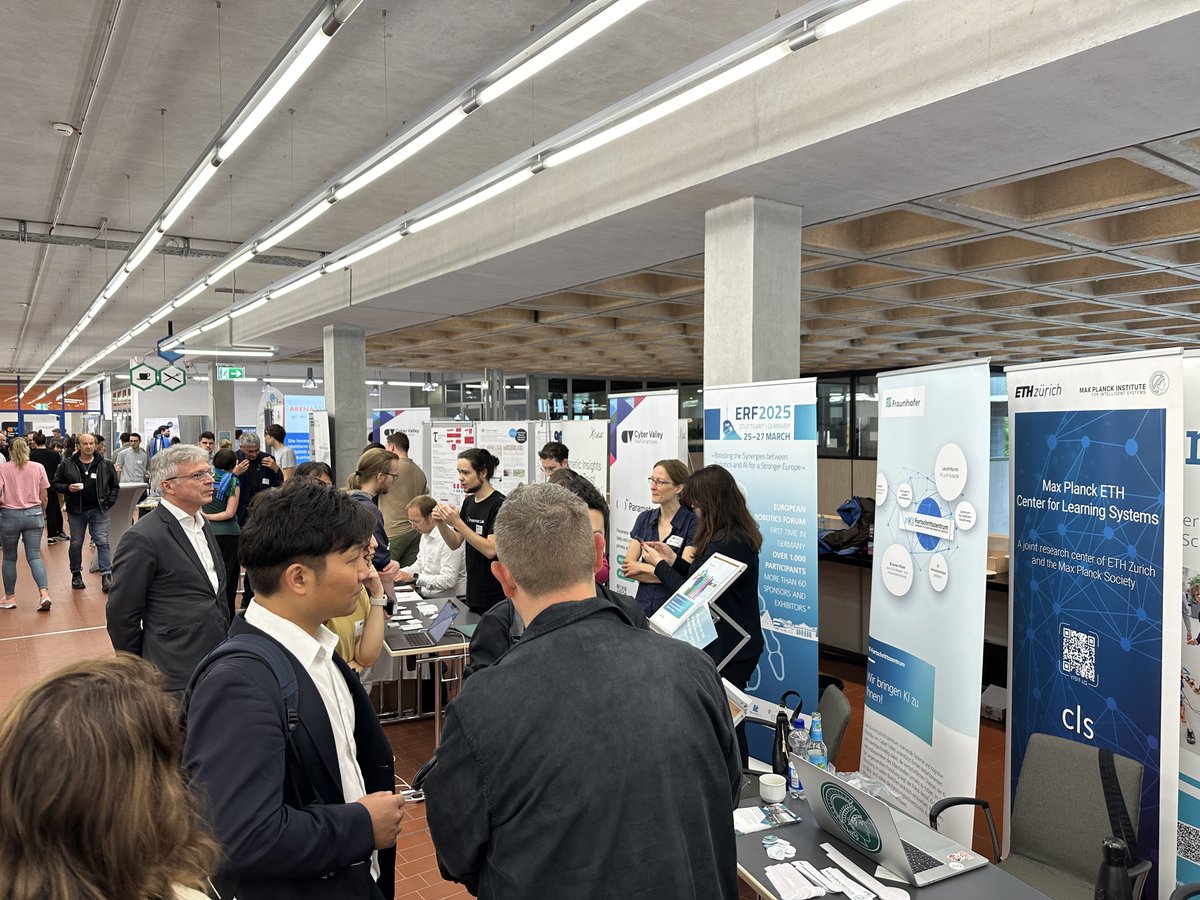 MPI_IS's tweet image. Today, we and many other players such as the #Tübingen #AI Center, our #IMPRSIS, #Fraunhofer_IPA, @BW__i participated in @Cyber_Valley Days, a program to foster entrepreneurship &amp;amp; scientific innovation originating from #TheLänd. It was quite a crowd!  cyber-valley.de/en/pages/cyber… #KI