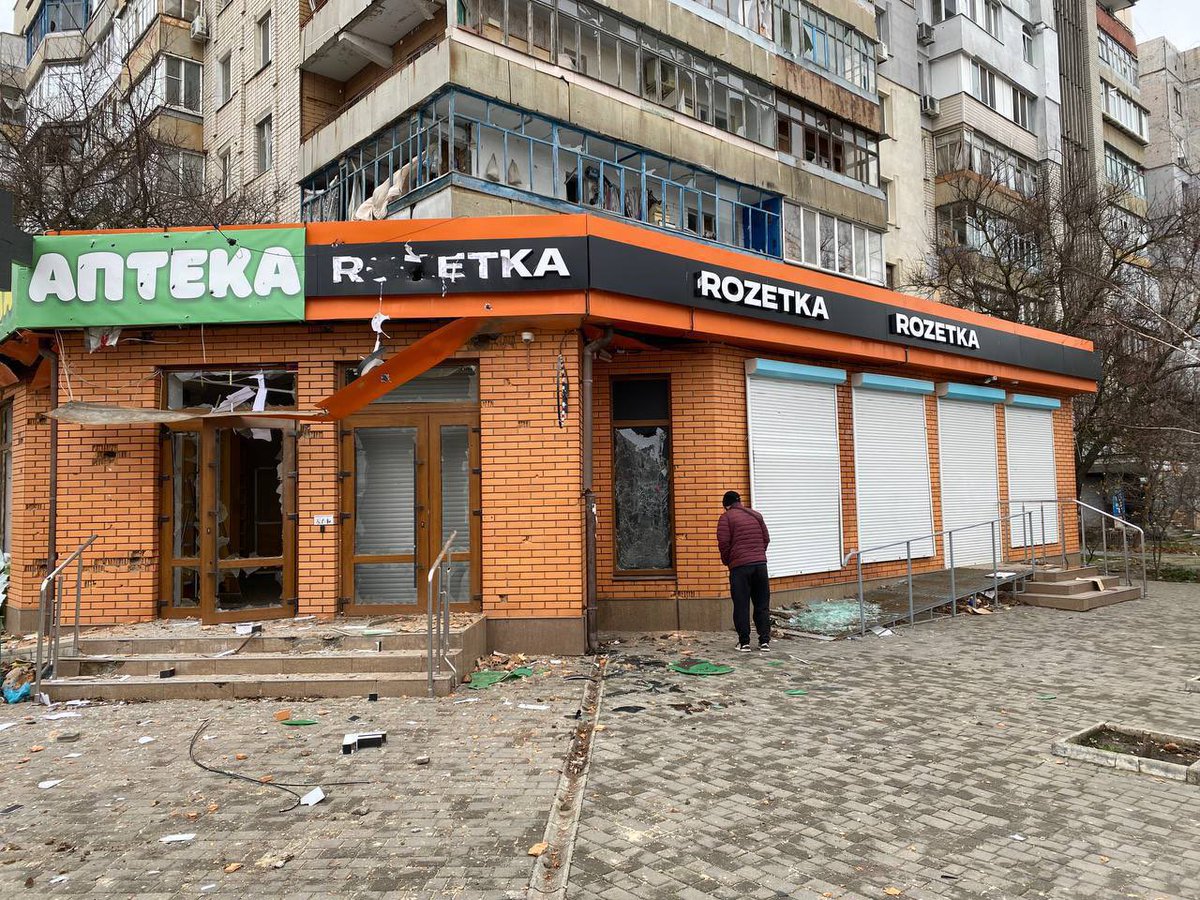 rozetka_ua's tweet photo. We’re Ukrainian and we hate russia! https://t.co/KkJzM3gPH6
