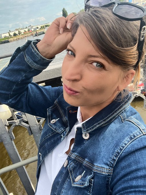 Schaut ihr heute auch das Deutschland Spiel ? Ich Tippe 2:1 f&uuml;r Deutschland  und Ihr so ? https://t.