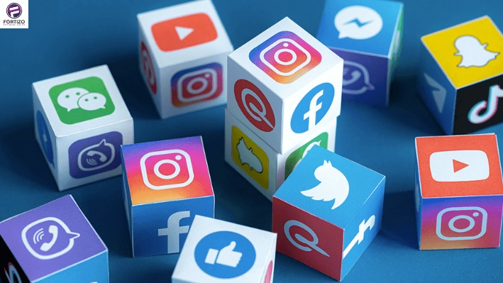 The Social Pulse: 💻 Facebook, Twitter, YouTube, TikTok - these social media giants have emerged as entertainment epicenters. 

From uncovering the latest music and movies to setting cultural trends, we find it all on these platforms.

#socialmedia