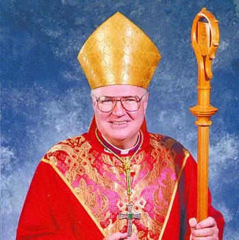 Alex Zequeira (@sjhs_hm) on Twitter photo The Diocese of Worcester and our broader Church lost a great, kind, faith-filled, and loving shepherd. I ask all in the <a href="/SJShrewsbury/">Saint John's</a> to pray for the repose of the soul of our beloved Bishop Emeritus Daniel Reilly - honorary alumnus of Saint John’s HS. May he rest in peace. The Diocese of Worcester and our broader Church lost a great, kind, faith-filled, and loving shepherd. I ask all in the <a href="/SJShrewsbury/">Saint John's</a> to pray for the repose of the soul of our beloved Bishop Emeritus Daniel Reilly - honorary alumnus of Saint John’s HS. May he rest in peace.