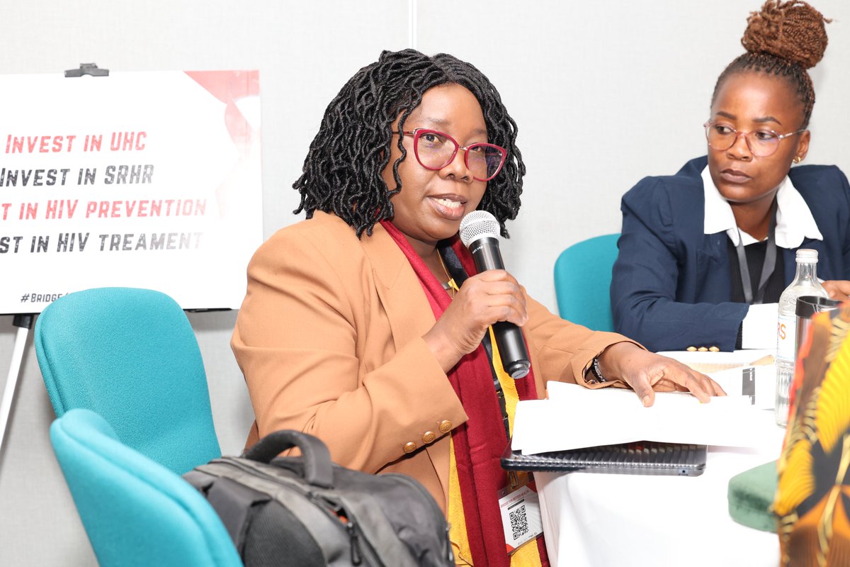 AfNHi_Tweets's tweet photo. Day 2/3 of the Bridging SRHR and HIV Prevention with UHC Training. The project aims to empower advocates to navigate UHC national frameworks, address gaps in service integration and advocate for policy changes. #Bridge4BetterHealth #SRHR4UHC https://t.co/l3TIxDlUSw