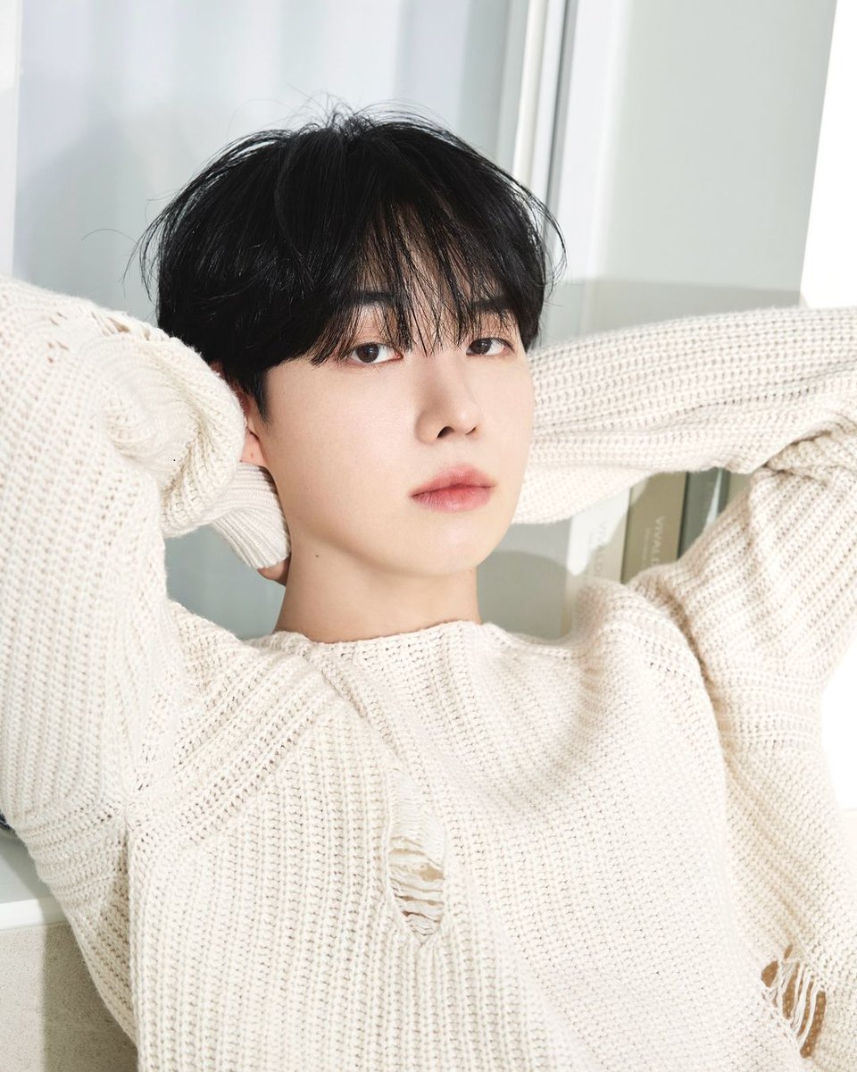 JAEYUNBR's tweet photo. 📸 JAEYUN para o Concept Photo 1 do seu 1st Ep zzZ que será lançado dia 04 de Julho 💙🤍💤

#JAEYUN #JAYNLEE https://t.co/JjNPfnwS7U
