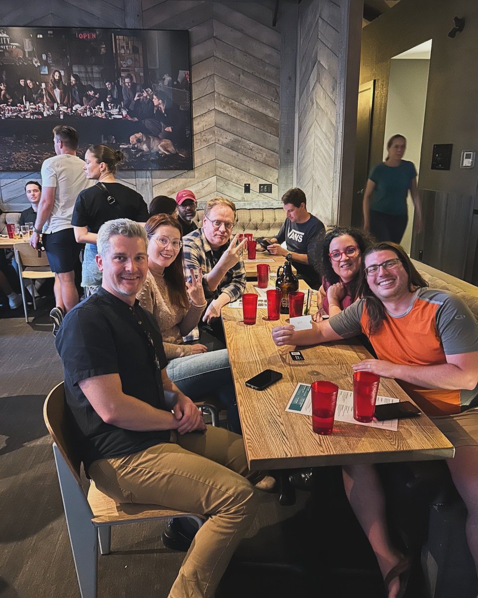 NiceGuysTrivia's tweet image. Thanks to everyone who played last night at @brewhallyvr with @thecarmencruz! And congrats to the top 3 teams:
🥇The Axolotls
🥈Jack’d-Off-O’-Lantern 
🥉Olympic Village People