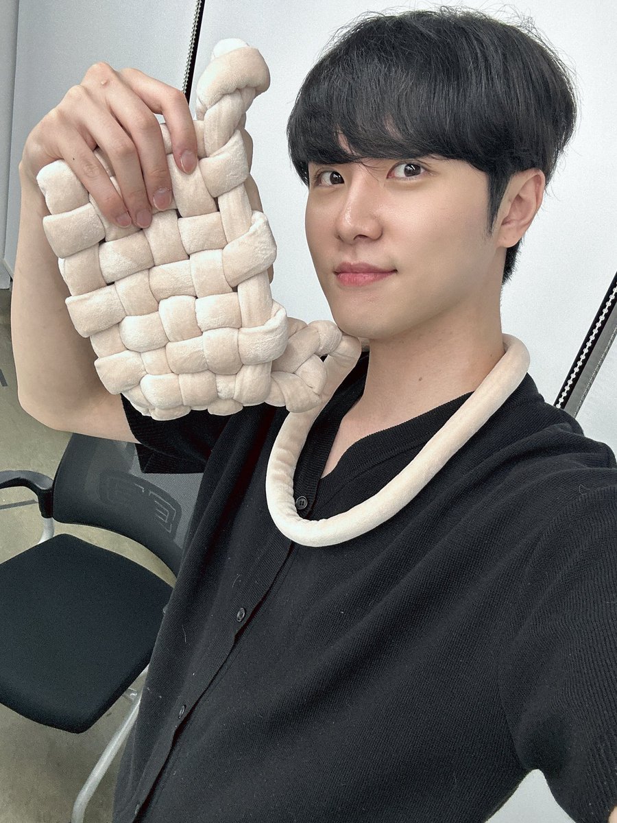 위아이(WEi) tweet media