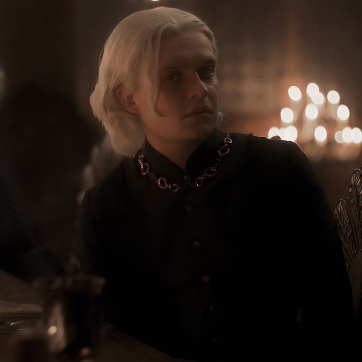 ╱ ◤ 𝐀𝐄𝐆𝐎𝐍. (@thfckngking) on Twitter photo 