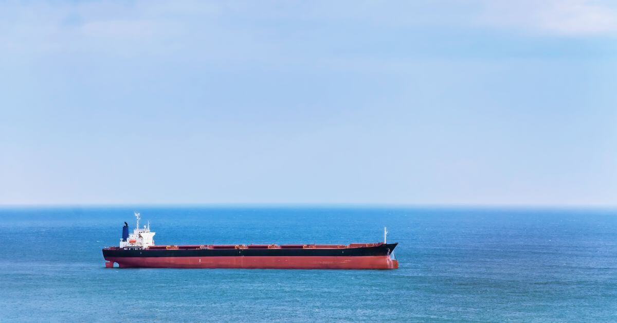 MarineInsight's tweet photo. Yemenโs Houthi group have sunk a second commercial vessel in the Red Sea.
Check out this article ๐https://t.co/rgM6uMrexV
#Houthis #RedSea #MVTutor #Maritime #MarineInsight #Merchantnavy #Merchantmarine #MerchantnavyShips https://t.co/TkvnwbTCu0