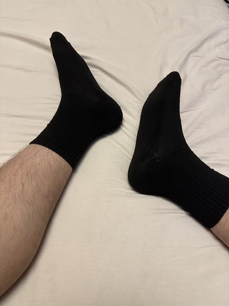 好累啊
有没有狗来帮我舔舔