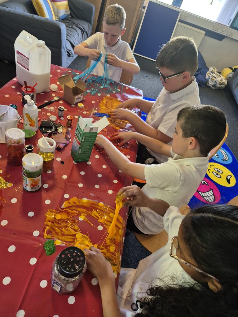 Mrs McCarten tweet media