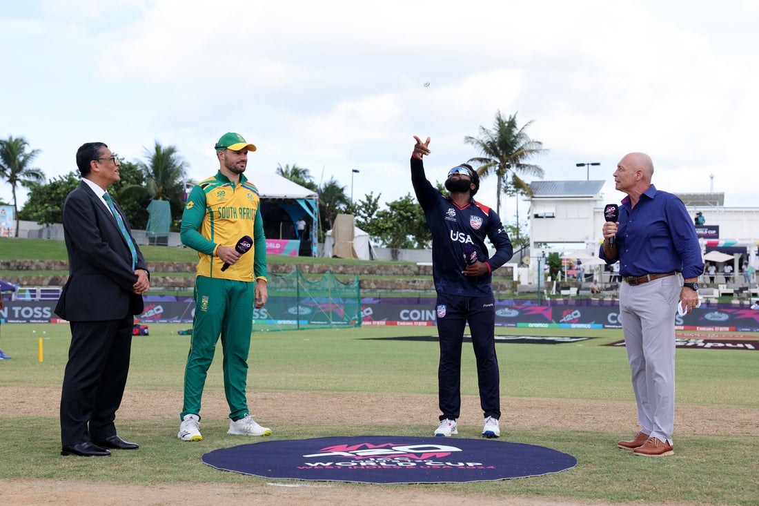 USA won the toss and has elected to bowl!! 
The first Super 8 match of the <a href="/ICC/">ICC</a> <a href="/T20WorldCup/">T20 World Cup</a> is set to begin in about 12 minutes!

#WeAreUSACricket #T20WorldCup #USAvSA