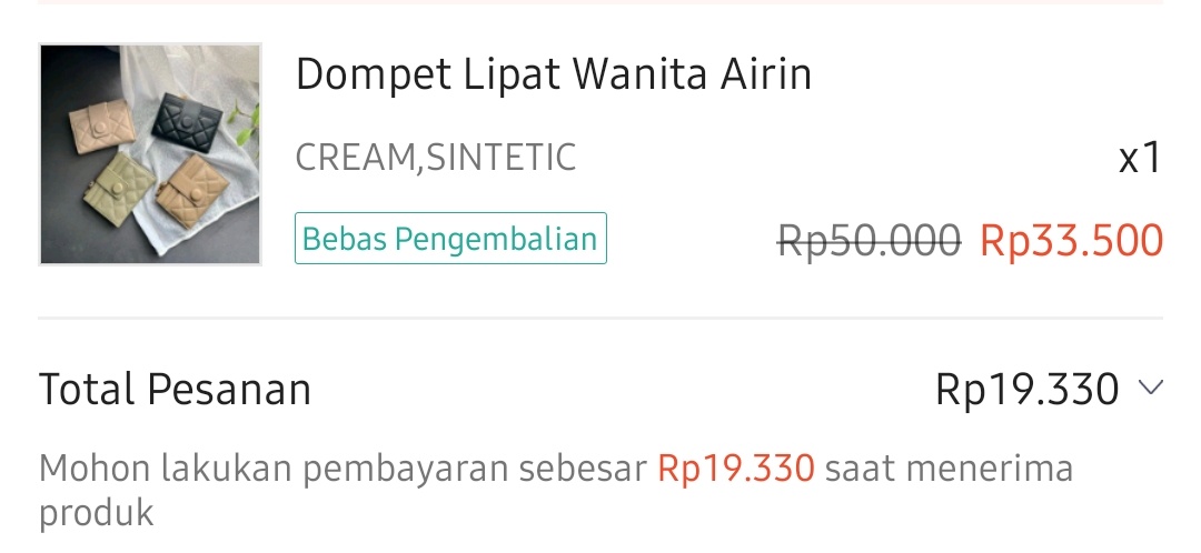 hallopunyakuu's tweet photo. ♡ Dompet lipat mini cuma 19rban aja♡¤♡
♡ Bahan sintetic
♡Size 19×9
https://t.co/DHrL8yj8eJ
#reviewproduct #spill
#racunshopee #shopee https://t.co/wFy0KM9YqR